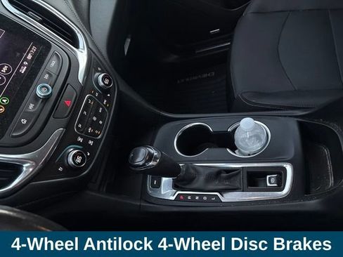 Used 2019 Chevrolet Equinox Premier AWD/4WD image 20