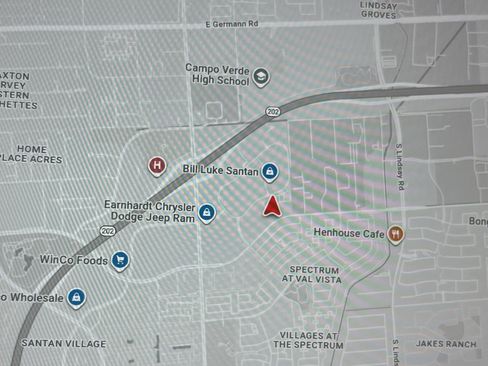 Used 2025 Tesla Model Y Long Range image 23