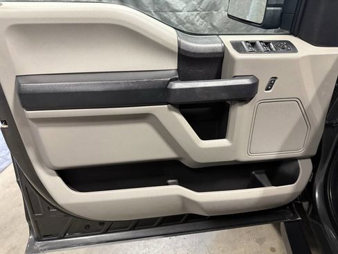 Used 2020 Ford F150 XL w/ Equipment Group 101A Mid AWD/4WD image 19