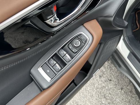 New 2025 Subaru Outback Touring image 16