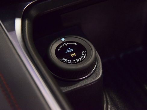 Used 2025 Ford Expedition Max Active image 28