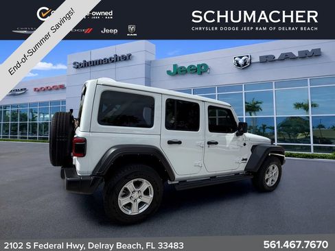 Used 2022 Jeep Wrangler Unlimited Sport w/ Sun And Sound Package AWD/4WD image 7