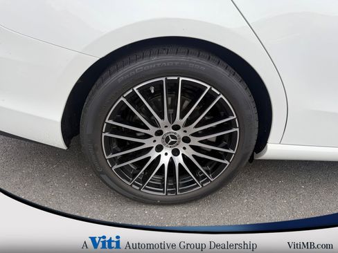 Used 2025 Mercedes-Benz C 300 4MATIC Sedan image 14