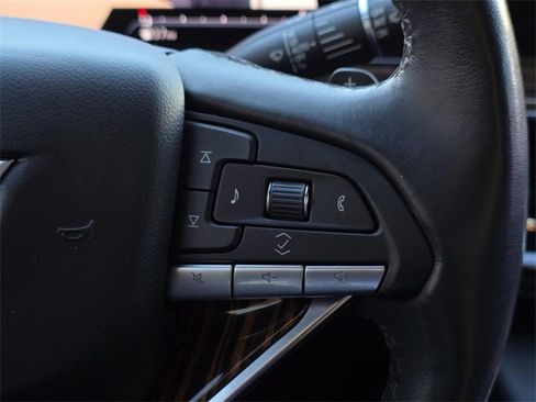 Used 2021 Cadillac Escalade Luxury image 13