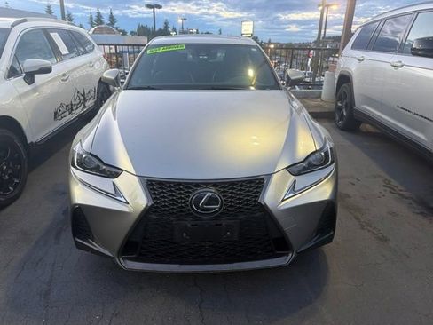 Used 2019 Lexus IS 300 F Sport w/ F Sport Package RWD image 5