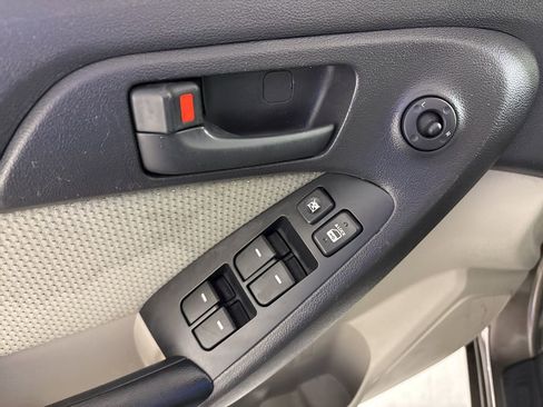 Used 2012 Kia Forte EX image 19