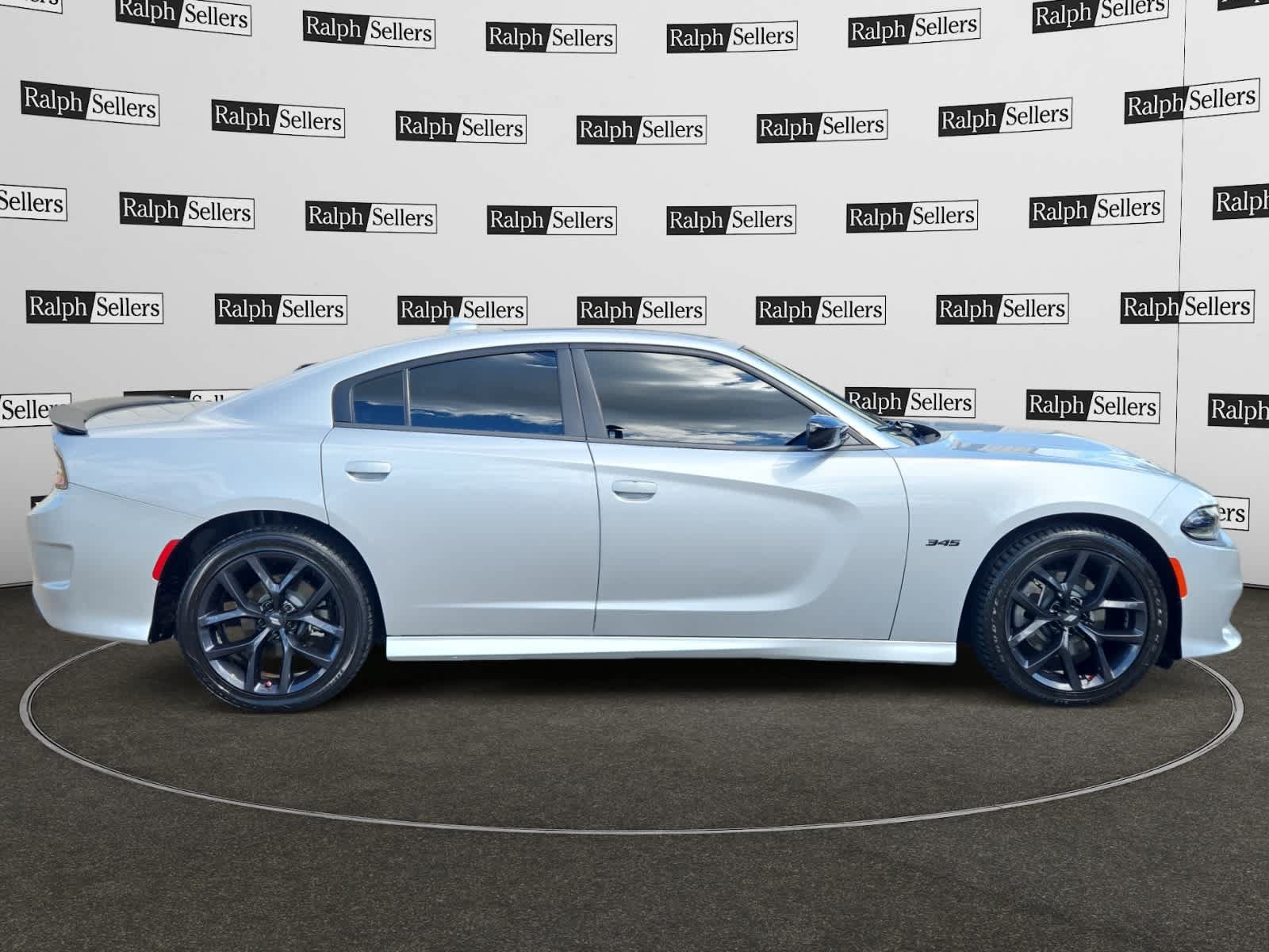 Used 2023 Dodge Charger R/T w/ Blacktop Package RWD image 7