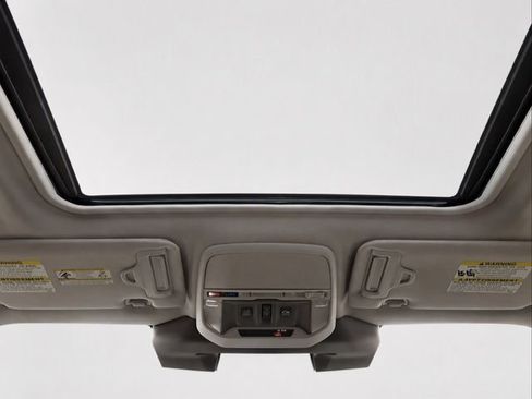 Used 2023 Subaru Forester Premium AWD/4WD image 22