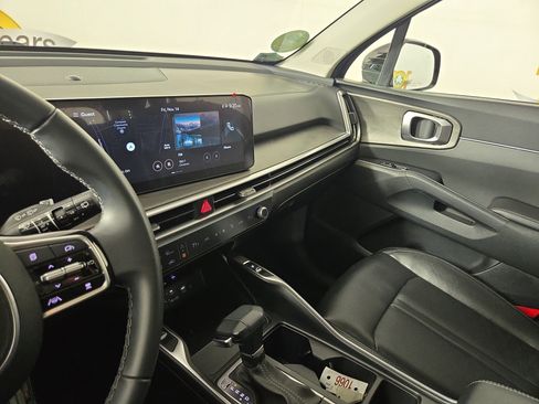 Used 2024 Kia Sorento X-Line EX image 24