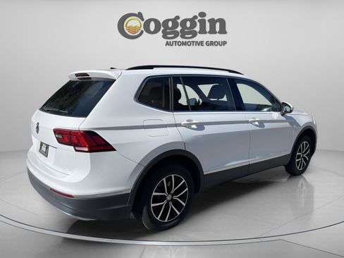 Used 2021 Volkswagen Tiguan SE image 5