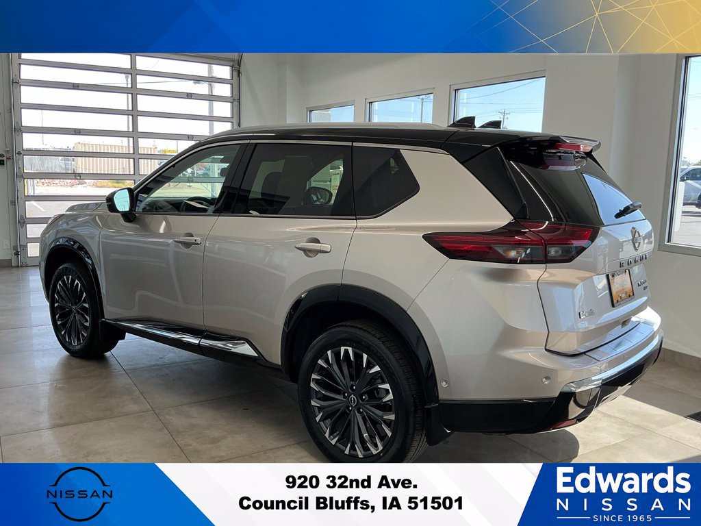 Used 2025 Nissan Rogue Platinum w/ Tech Package AWD/4WD image 6