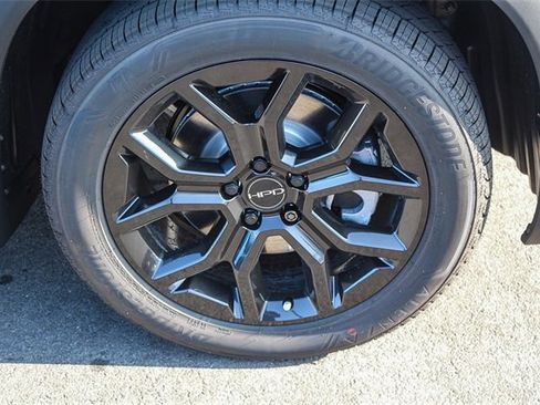 New 2025 Honda Pilot Touring image 14