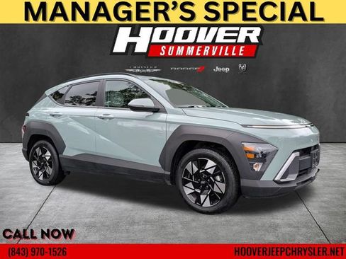 Used 2024 Hyundai Kona SEL FWD image 1