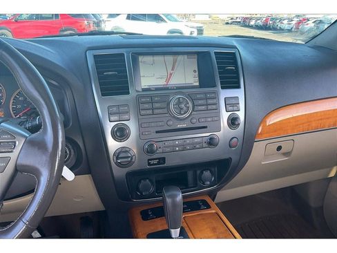 Used 2013 Nissan Armada Platinum w/ Platinum Reserve Pkg image 7