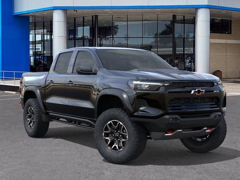 New 2026 Chevrolet Colorado ZR2 w/ Technology Package AWD/4WD image 7
