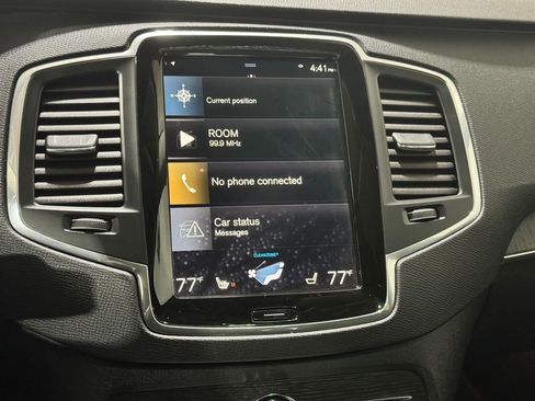 Used 2020 Volvo XC90 T5 Momentum image 13