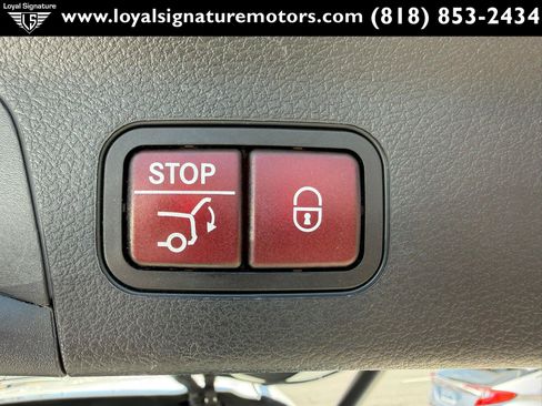 Used 2021 Mercedes-Benz GLS 450 4MATIC image 14