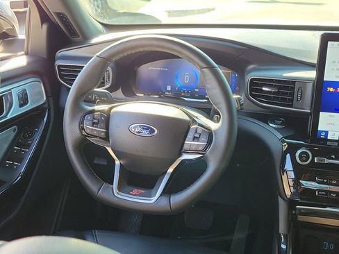 Certified 2024 Ford Explorer ST w/ Equipment Group 401A image 20