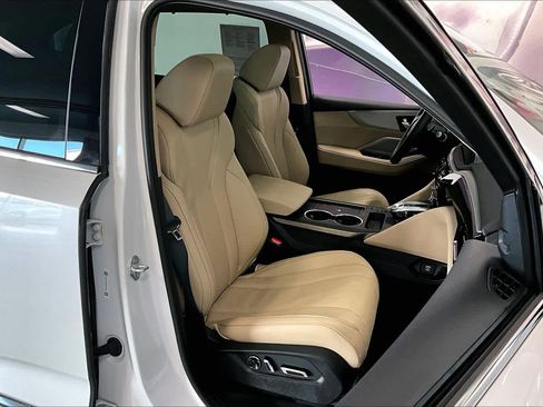 Certified 2025 Acura MDX SH-AWD w/ Technology Package image 11