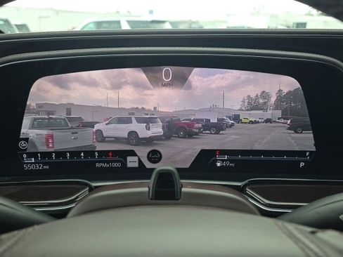 Used 2021 Cadillac Escalade Sport Platinum image 28