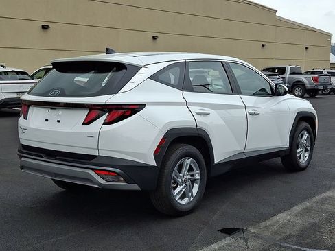 Certified 2026 Hyundai Tucson SE AWD/4WD image 10