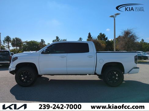 Used 2017 Toyota Tundra 1794 Edition image 8