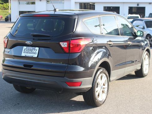 Used 2019 Ford Escape S FWD image 7