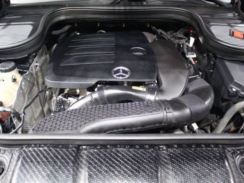 Used 2021 Mercedes-Benz GLE 350 4MATIC w/ Premium Package image 31