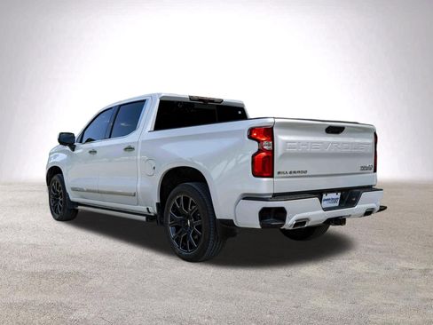 Used 2023 Chevrolet Silverado 1500 High Country image 7