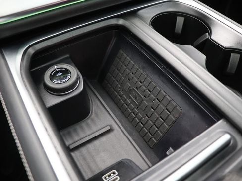 Used 2025 Ford Expedition Platinum w/ Stealth Appearance Package AWD/4WD image 27