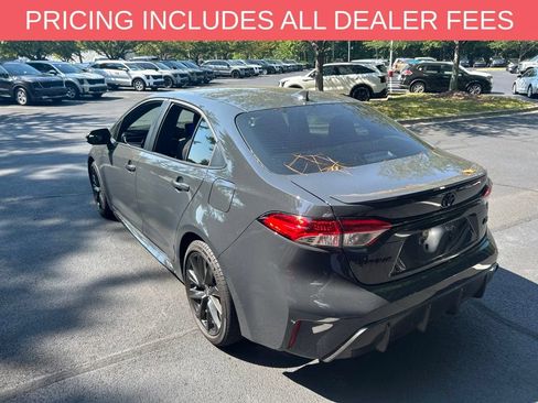 Used 2026 Toyota Corolla SE FWD image 4
