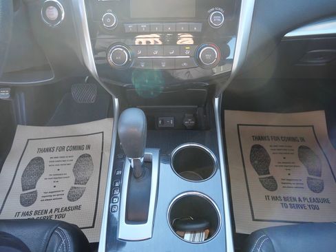 Used 2014 Nissan Altima 2.5 S w/ Sport Value Package image 12