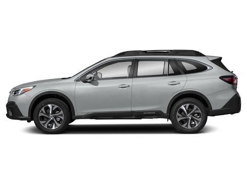 Used 2022 Subaru Outback Limited image 3