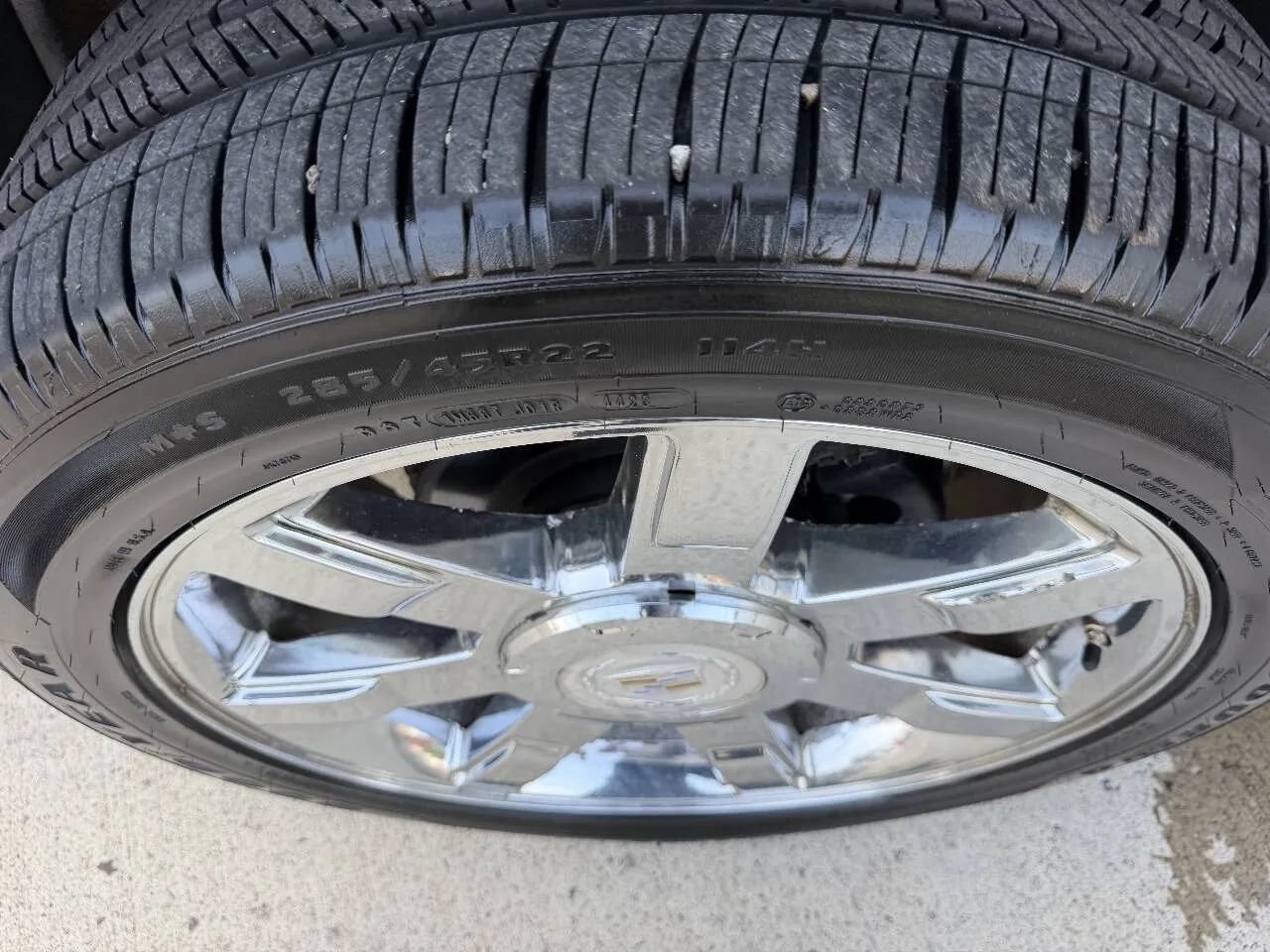 Used 2009 Cadillac Escalade 4WD Hybrid image 48