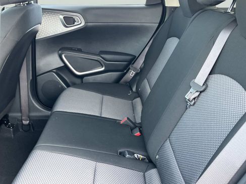 New 2025 Kia Soul LX image 19
