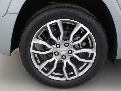 Used 2023 GMC Terrain Denali AWD/4WD image 25