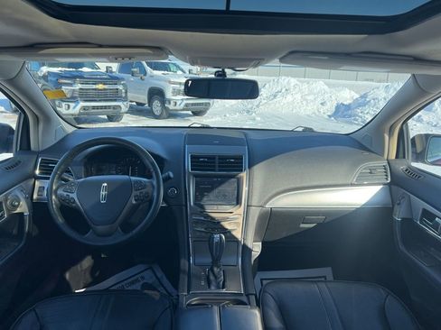 Used 2011 Lincoln MKX AWD w/ 102A Rapid Spec Order Code image 11