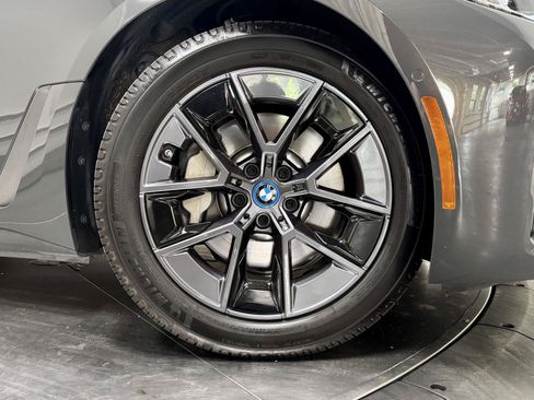 Used 2023 BMW i4 eDrive35 w/ Premium Package RWD image 11