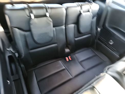 Used 2020 Ford Explorer ST w/ ST Street Pack image 10