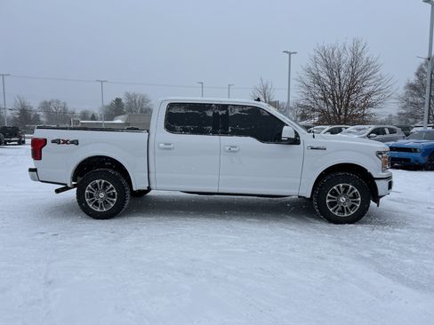 Used 2020 Ford F150 Lariat image 2