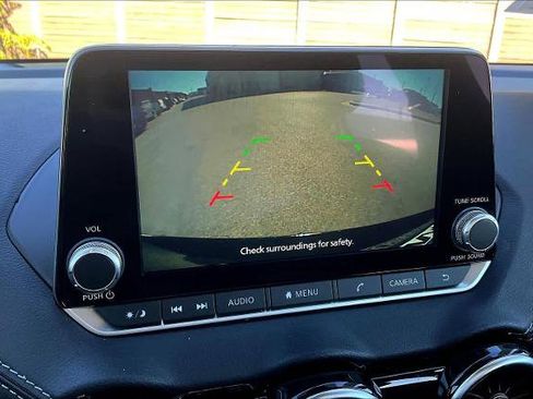 Certified 2024 Nissan Sentra SV image 25