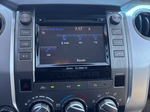 Used 2014 Toyota Tundra SR5 w/ SR5 Upgrade Package AWD/4WD image 20