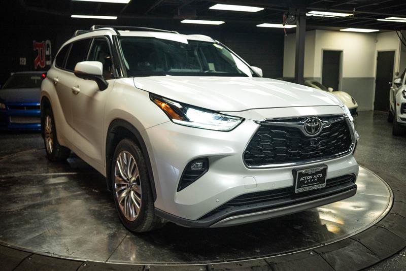 Used 2023 Toyota Highlander Platinum AWD/4WD image 5