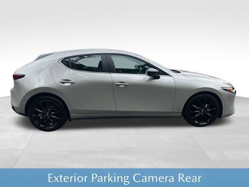 Used 2024 MAZDA MAZDA3 s FWD image 9