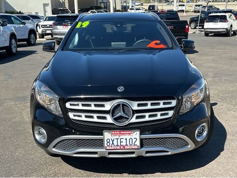 Used 2019 Mercedes-Benz GLA 250 image 2