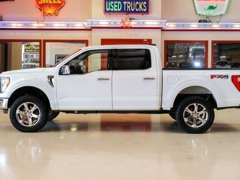 Used 2021 Ford F150 Lariat image 13