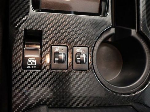 Used 2021 Toyota 4Runner TRD Off-Road Premium image 19