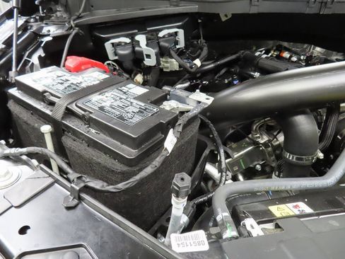 Used 2025 Ford F150 Lariat image 35