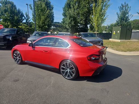 Used 2023 BMW 230i xDrive Coupe w/ Premium Package AWD/4WD image 6
