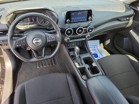 Used 2025 Nissan Sentra S FWD image 14